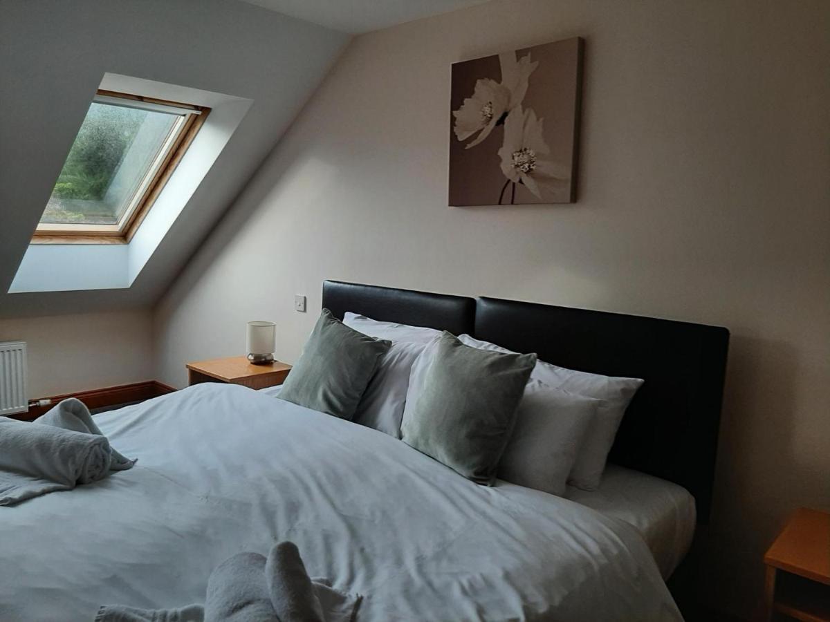 Holly Lodge Алнік Екстер'єр фото