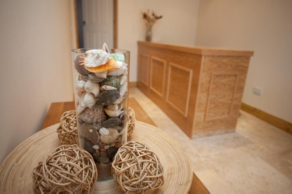 Holly Lodge Алнік Екстер'єр фото